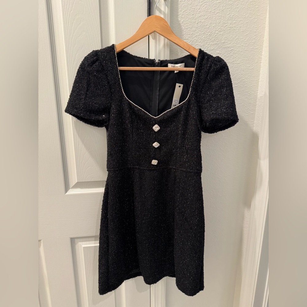Francesca's Collections Black and White Sheath Mini Dress